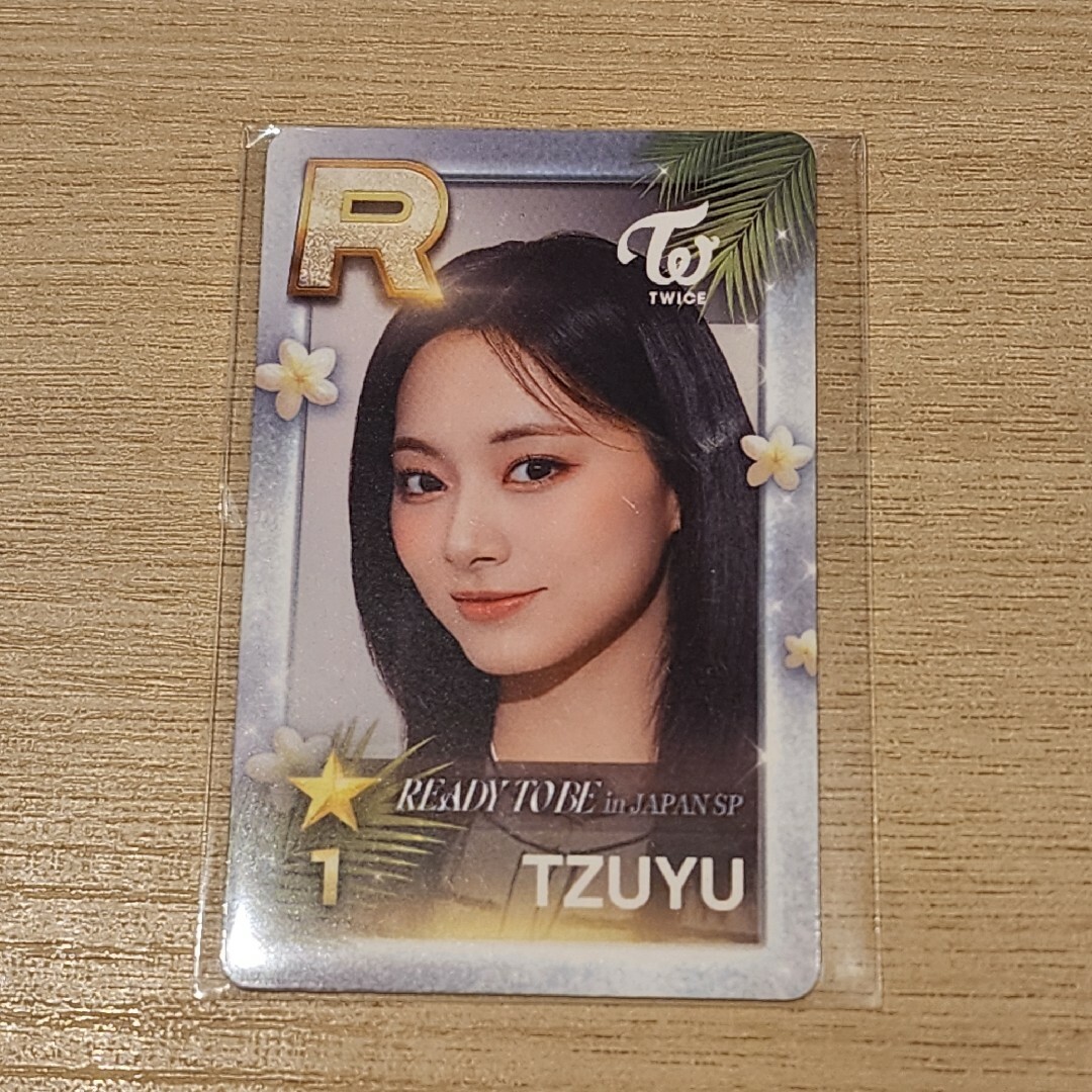 TWICE - シュスジェ リアルカード TWICE TZUYUツウィの通販 by TWICE - シュスジェ リアルカード TWICE TZUYUツウィの通販 by