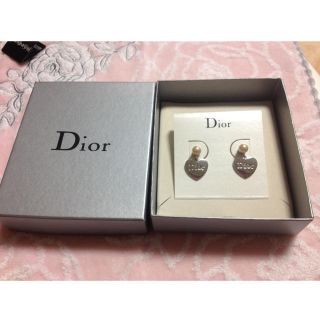 ディオール(Dior)のディオール☆ハート型ピアス(ピアス)