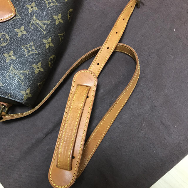 LOUIS VUITTON(ルイヴィトン)のhanakooooさま専用【4/20まで】 レディースのバッグ(ショルダーバッグ)の商品写真