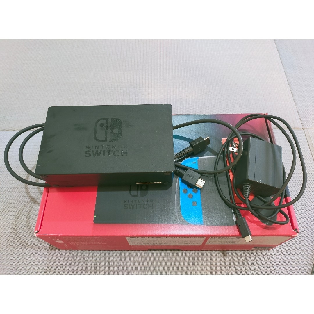 欠品なし!動作確認済!】Nintendo Switch ネオンブルー×レッド 欠品なし!動作確認済!】Nintendo Switch ネオンブルー×レッド