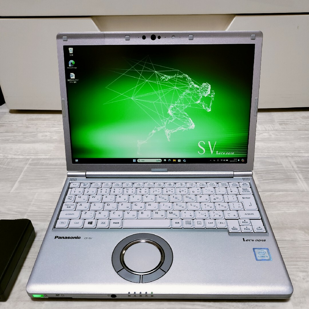 ☆第8世代Core i5☆レッツノート CF-SV8 ☆累積使用時間100 ☆第8世代Core i5☆レッツノート CF-SV8 ☆累積使用時間100