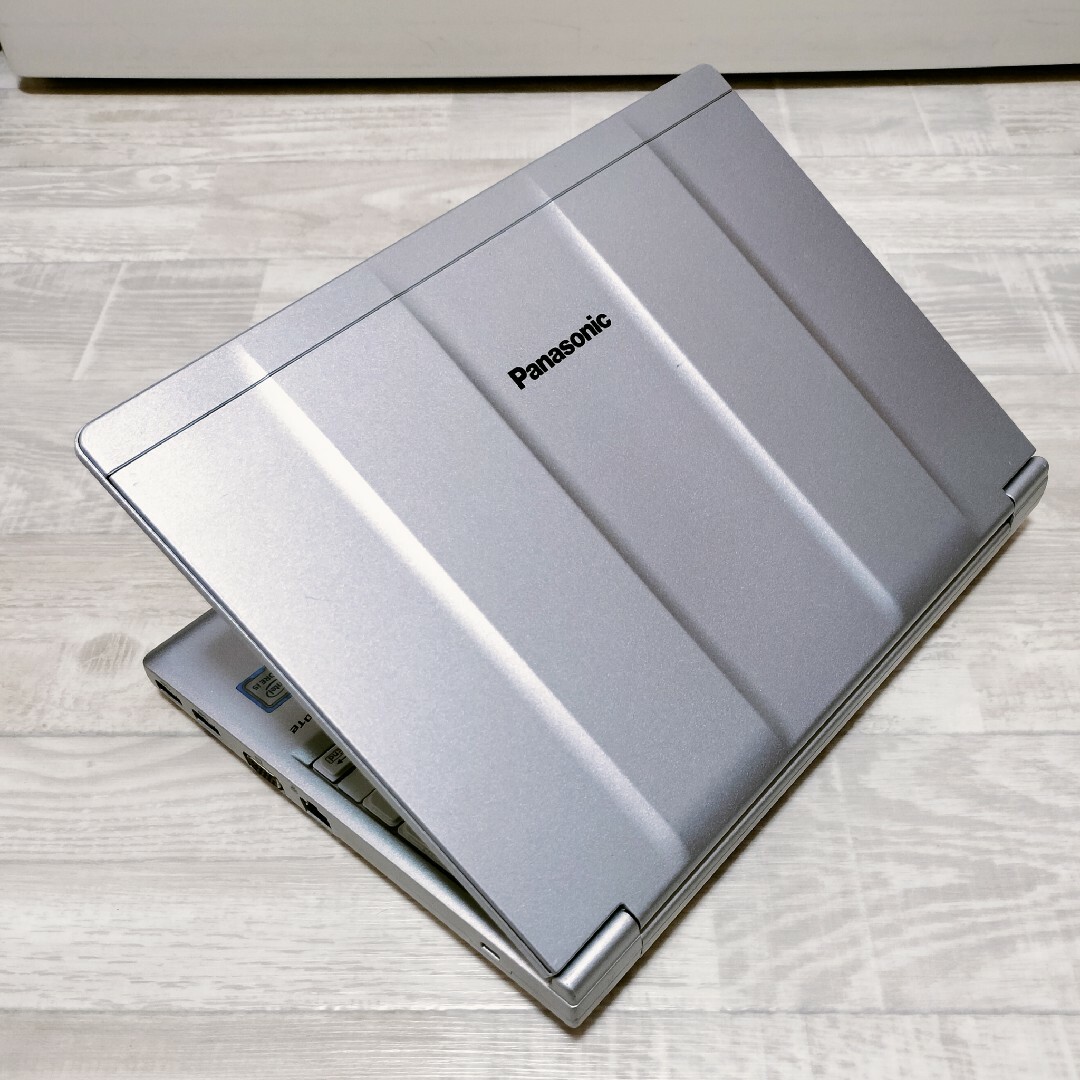 ☆第8世代Core i5☆レッツノート CF-SV8 ☆累積使用時間100時間 ☆第8世代Core i5☆レッツノート CF-SV8 ☆累積使用時間100時間