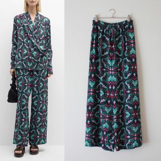 DRIES VAN NOTEN(カジュアルパンツ)のフリマアイテム一覧 DRIES VAN NOTEN(カジュアルパンツ)のフリマアイテム一覧