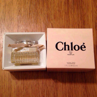 クロエ(Chloe)のＣhloe 30ml☆発送変更で値下げ(香水(女性用))