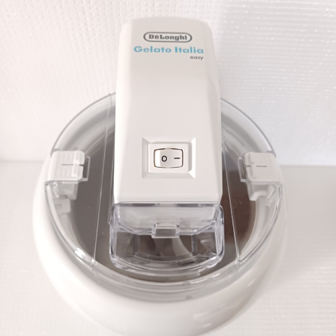 DeLonghi - 【De'Longhi】アイスクリームメーカー(大)の通販 by DeLonghi - 【De'Longhi】アイスクリームメーカー(大)の通販 by
