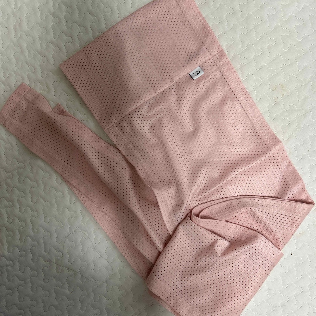 Konny - コニー konny 抱っこひも メッシュ ピンク Sサイズの Konny - コニー konny 抱っこひも メッシュ ピンク Sサイズの