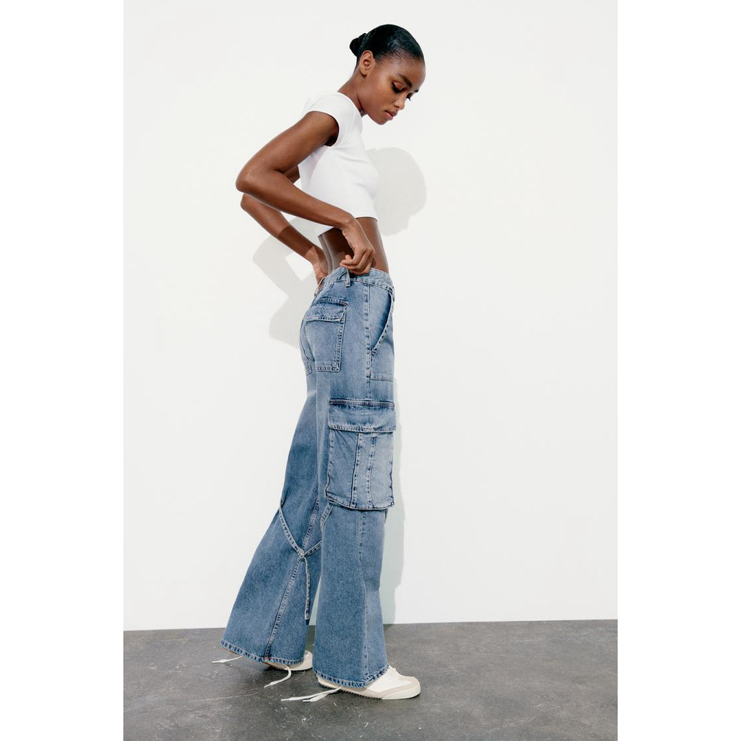 ZARA - TRF カーゴ ミッドライズ デニムパンツの通販 by reuse ZARA - TRF カーゴ ミッドライズ デニムパンツの通販 by reuse