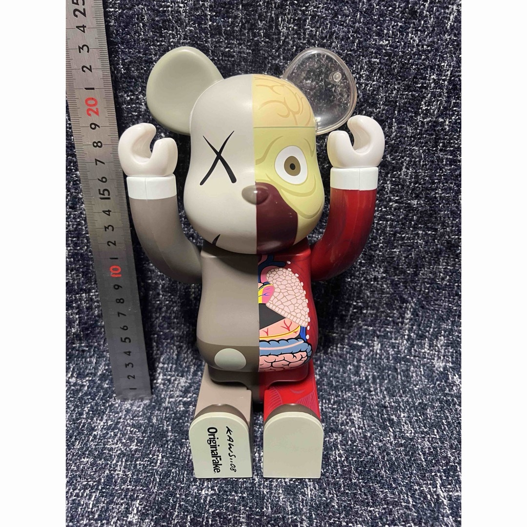 カウズ KAWS ×MEDICOM TOY BE@RBRICK 400% COMPANION 人体模型 カウズ KAWS ×MEDICOM TOY BE@RBRICK 400% COMPANION 人体模型