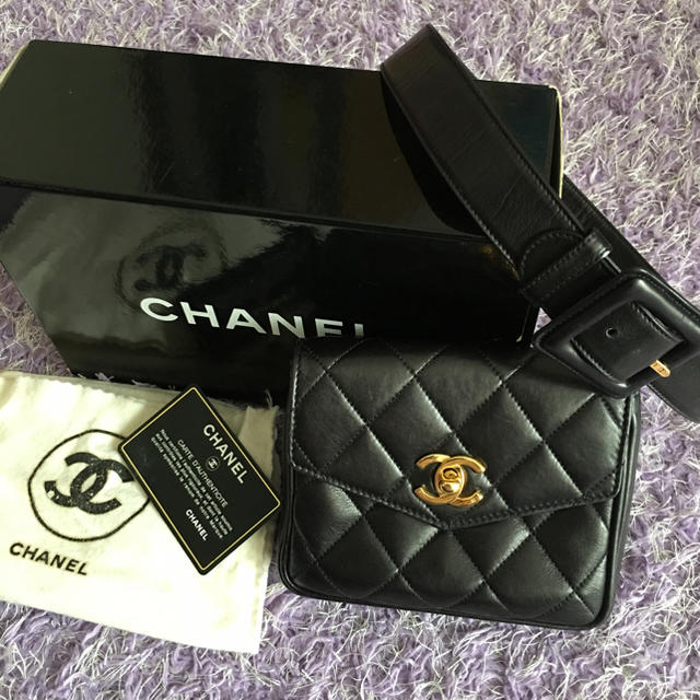 CHANEL(シャネル)の正規品  レア♡ シャネル マトラッセ ポーチ ウエストポーチ バッグ  レディースのバッグ(ボディバッグ/ウエストポーチ)の商品写真