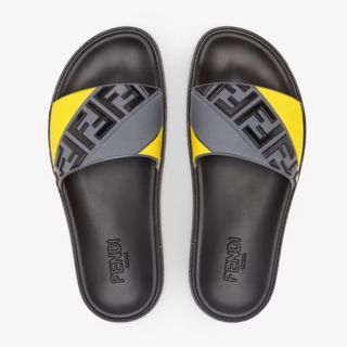 FENDI!スライド マルチカラーラバーサンダル FENDI!スライド マルチカラーラバーサンダル