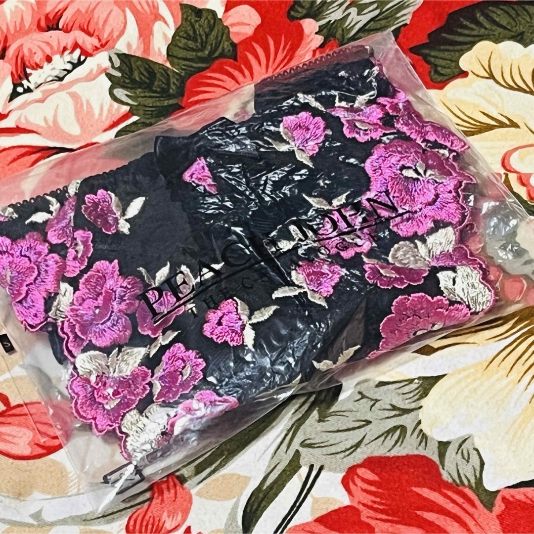 PEACH JOHN - ☆PEACH JOHN☆豪華花柄刺繍レースTバックソング PEACH JOHN - ☆PEACH JOHN☆豪華花柄刺繍レースTバックソング