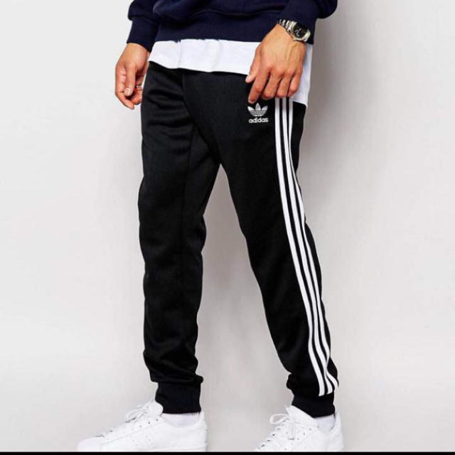 大人気♡XSサイズ相当 黒 adidas トラックパンツ ジョガーパンツ