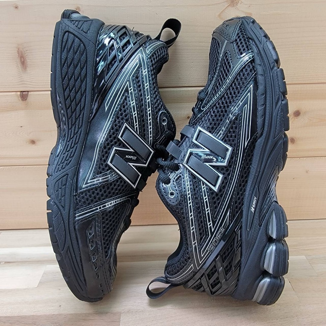 New Balance - ニューバランス M1906RCH ブラック 24cmの通販 by New Balance - ニューバランス M1906RCH ブラック 24cmの通販 by