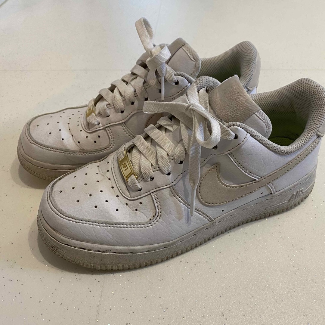 ナイキ エアフォース ベージュ ナイキ NIKE ナイキ エアフォース ベージュ ナイキ NIKE
