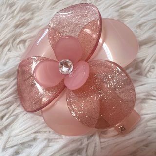ALEXANDRE DE PARIS(バレッタ/ヘアクリップ)のフリマアイテム一覧 ALEXANDRE DE PARIS(バレッタ/ヘアクリップ)のフリマアイテム一覧