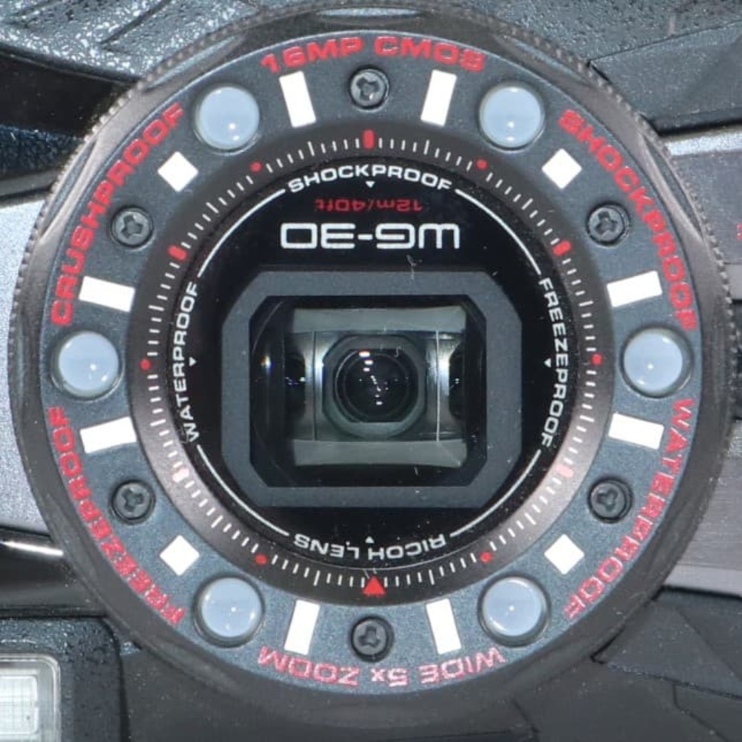 新品級》 防水 デジタルカメラ RICOH WG-30 CALSモード エボニー 新品級》 防水 デジタルカメラ RICOH WG-30 CALSモード エボニー