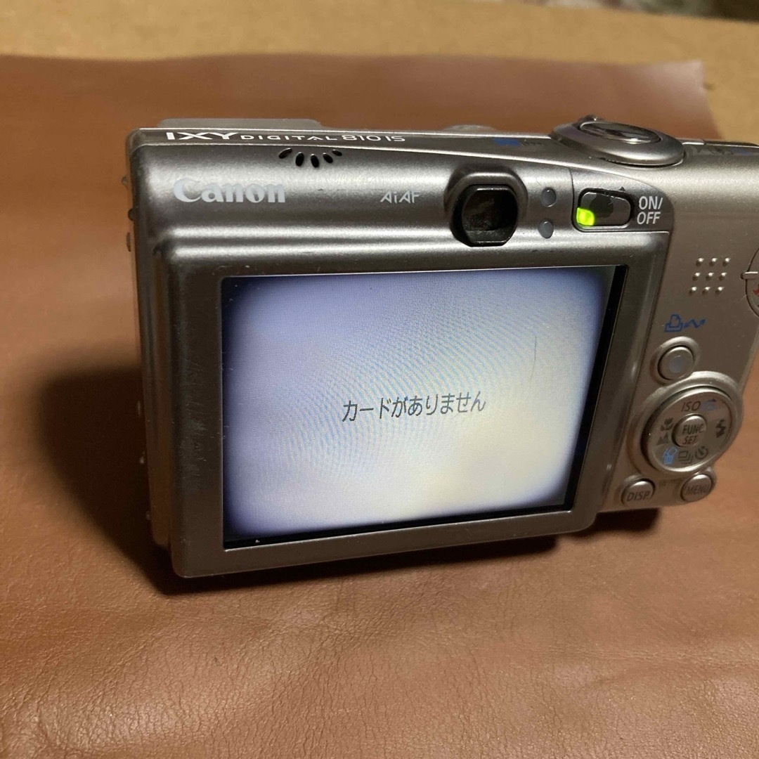 Canon IXY DIGITAL 810 IS バッテリー2個付 Canon IXY DIGITAL 810 IS バッテリー2個付