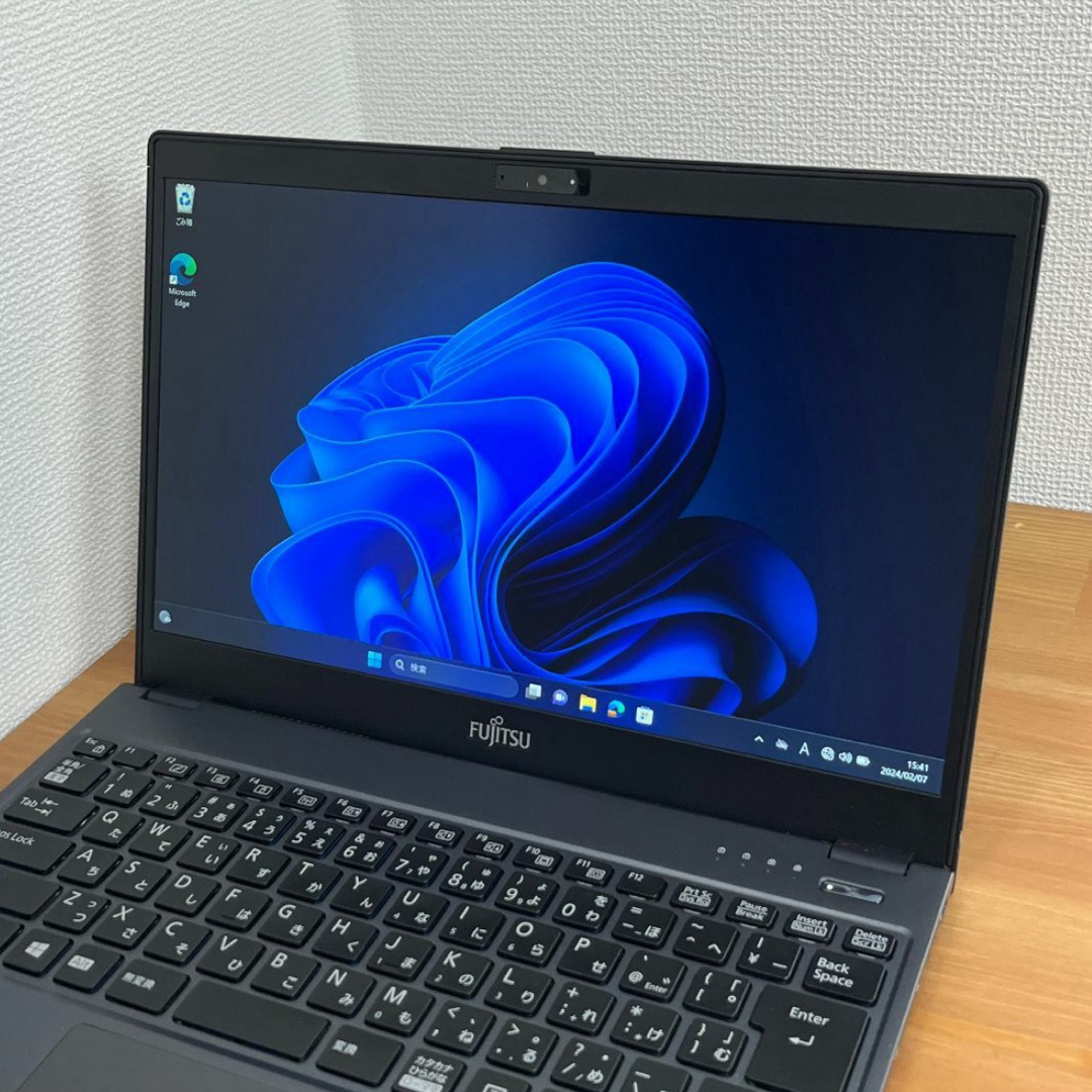 富士通(フジツウ)の富士通ノートパソコン LIFEBOOK U938/S スマホ/家電/カメラのPC/タブレット(ノートPC)の商品写真