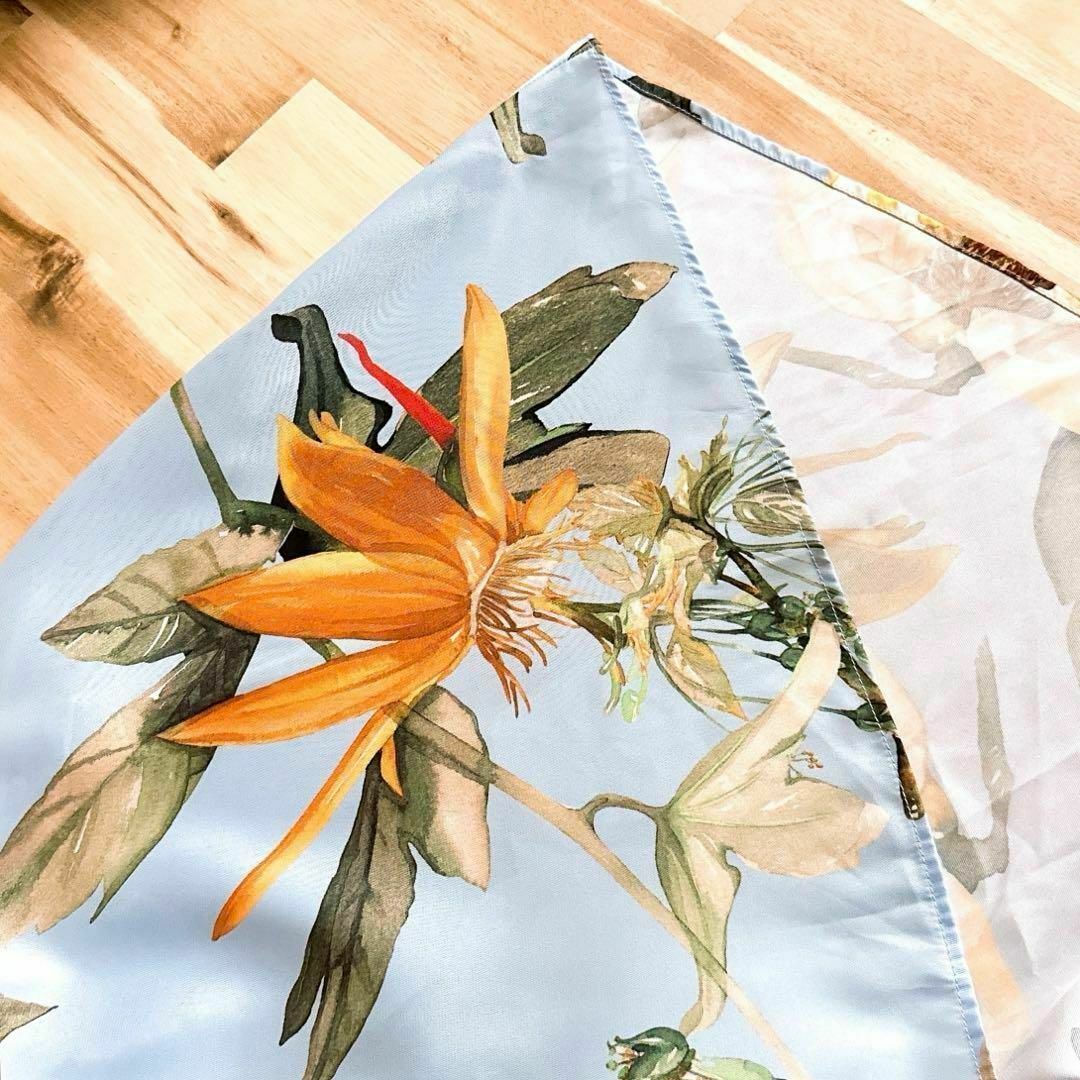 未使用タグ付き【ザラ】花柄 ボタニカル プリント ロング シャツ 未使用タグ付き【ザラ】花柄 ボタニカル プリント ロング シャツ