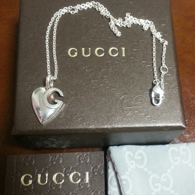 Gucci(グッチ)のGUCCI ハートネックレス レディースのアクセサリー(ネックレス)の商品写真