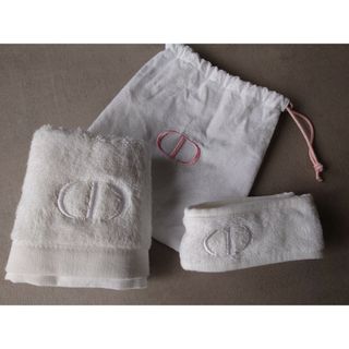 Dior(タオル/バス用品)のフリマアイテム一覧 Dior(タオル/バス用品)のフリマアイテム一覧