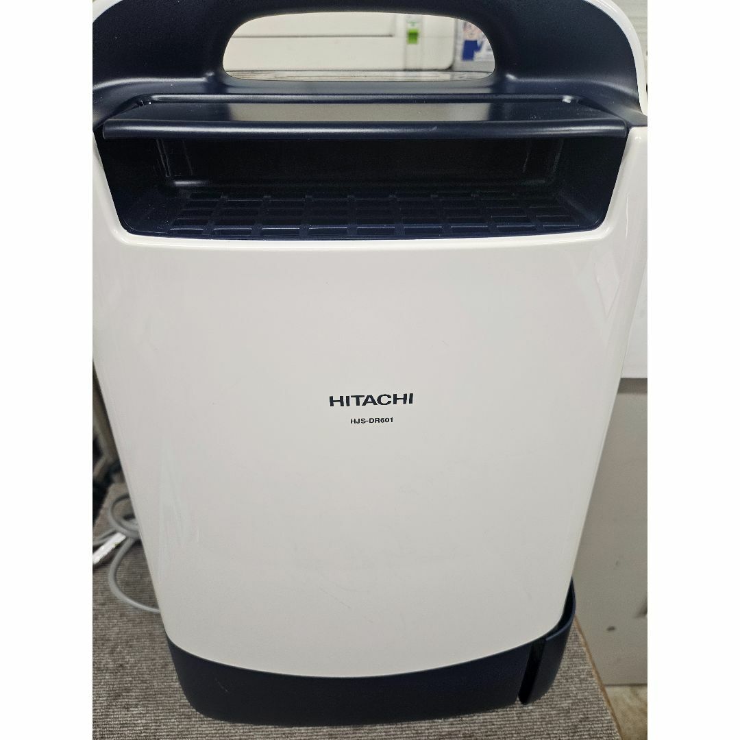 日立衣類乾燥除湿器2023年デシカント式美品(管理T) 日立衣類乾燥除湿器2023年デシカント式美品(管理T)