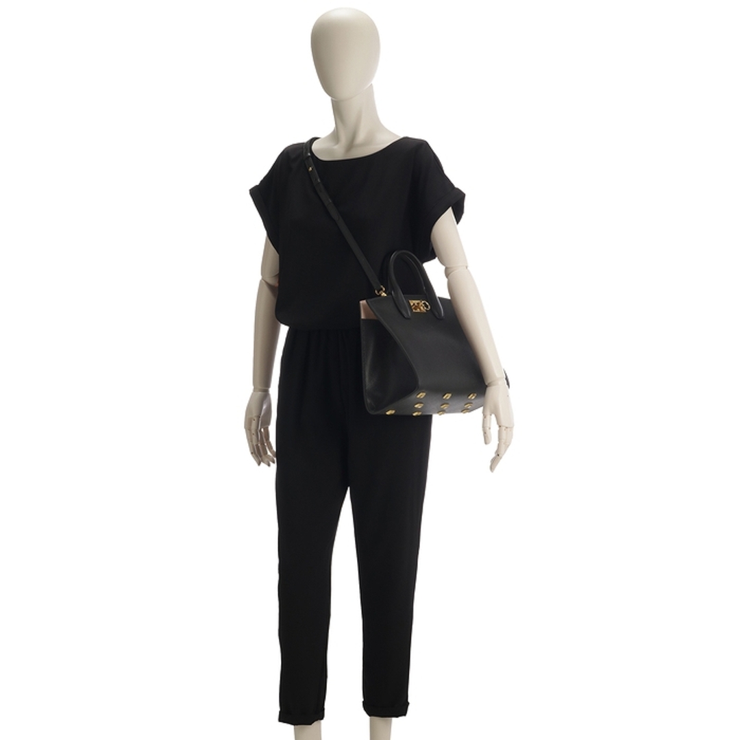 FERRAGAMO - フェラガモ FERRAGAMO トートバッグ STUDIO BOX FERRAGAMO - フェラガモ FERRAGAMO トートバッグ STUDIO BOX