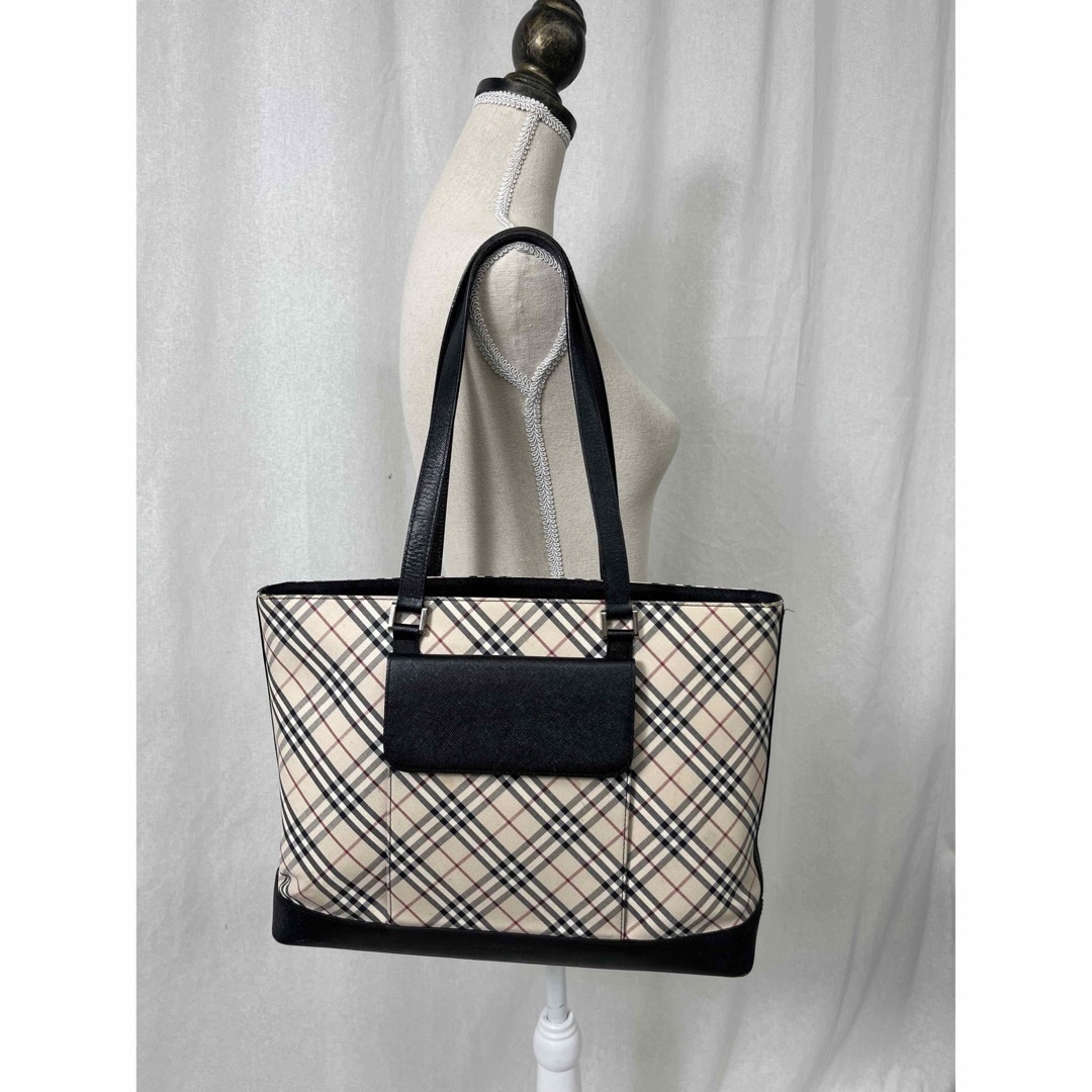 BURBERRY - Q71 BURBERRY バーバリー トートバッグ 鞄の通販 by BURBERRY - Q71 BURBERRY バーバリー トートバッグ 鞄の通販 by