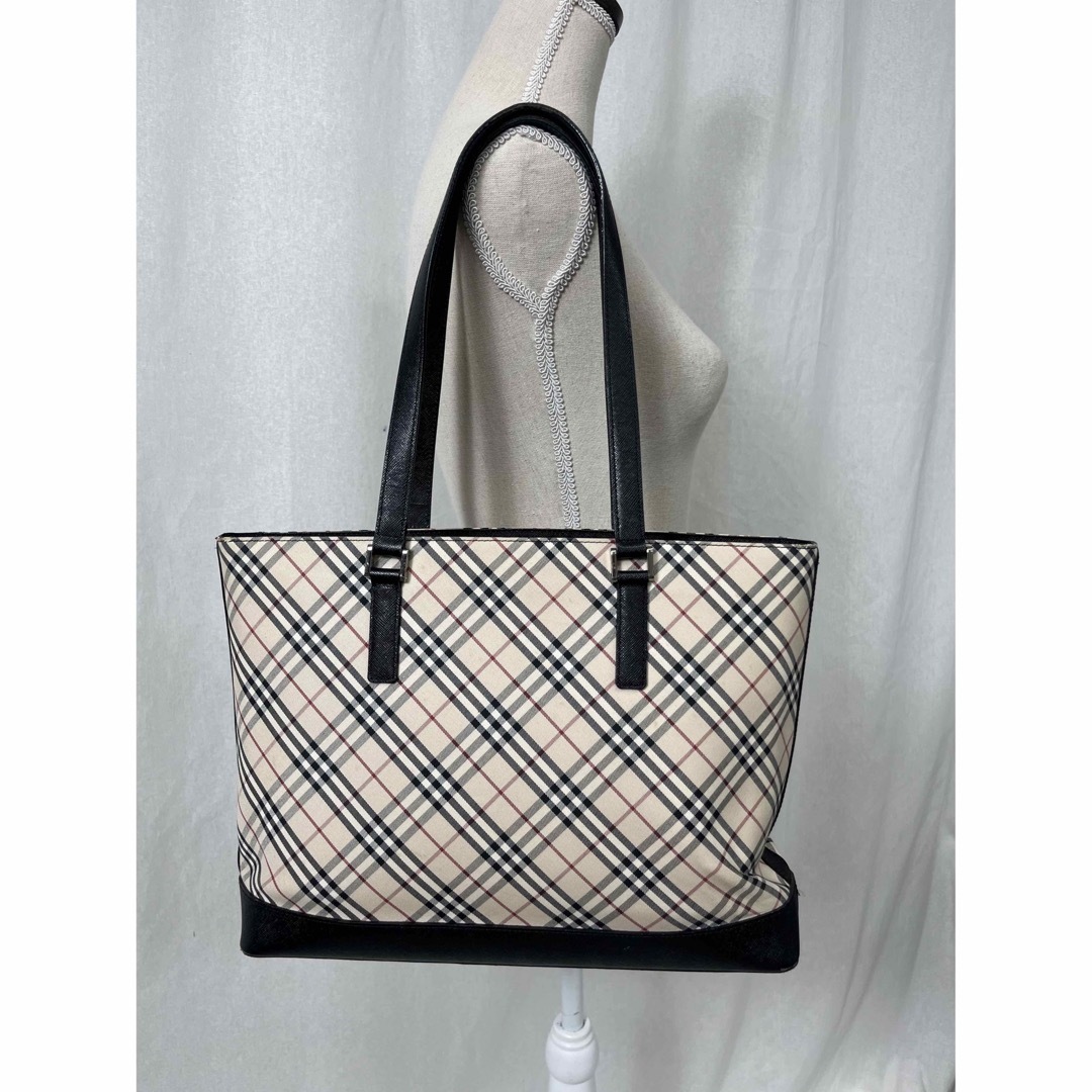 BURBERRY - Q71 BURBERRY バーバリー トートバッグ 鞄の通販 by BURBERRY - Q71 BURBERRY バーバリー トートバッグ 鞄の通販 by