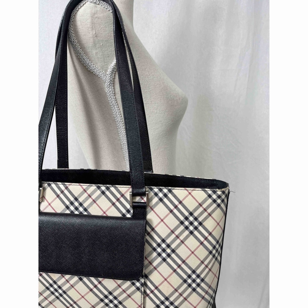 BURBERRY - Q71 BURBERRY バーバリー トートバッグ 鞄の通販 by BURBERRY - Q71 BURBERRY バーバリー トートバッグ 鞄の通販 by
