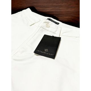 インタープラネット(INTERPLANET)の未使用☆タグ付 INTERPLANET パンツ（サイズ40）(カジュアルパンツ)