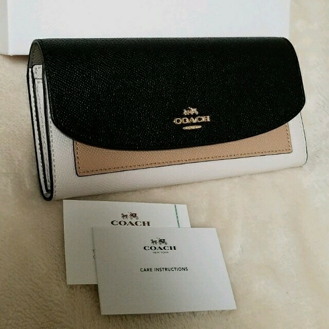 COACH(コーチ)の最終お値下げ♡%COACHウォレット レディースのファッション小物(財布)の商品写真