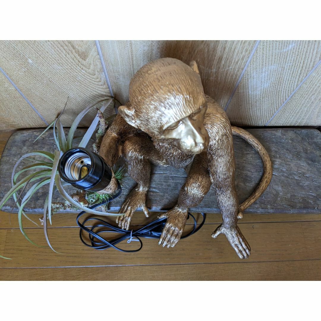 本物そっくり!【猿ランプ】さる サル インテリア オブジェ 金 本物そっくり!【猿ランプ】さる サル インテリア オブジェ 金