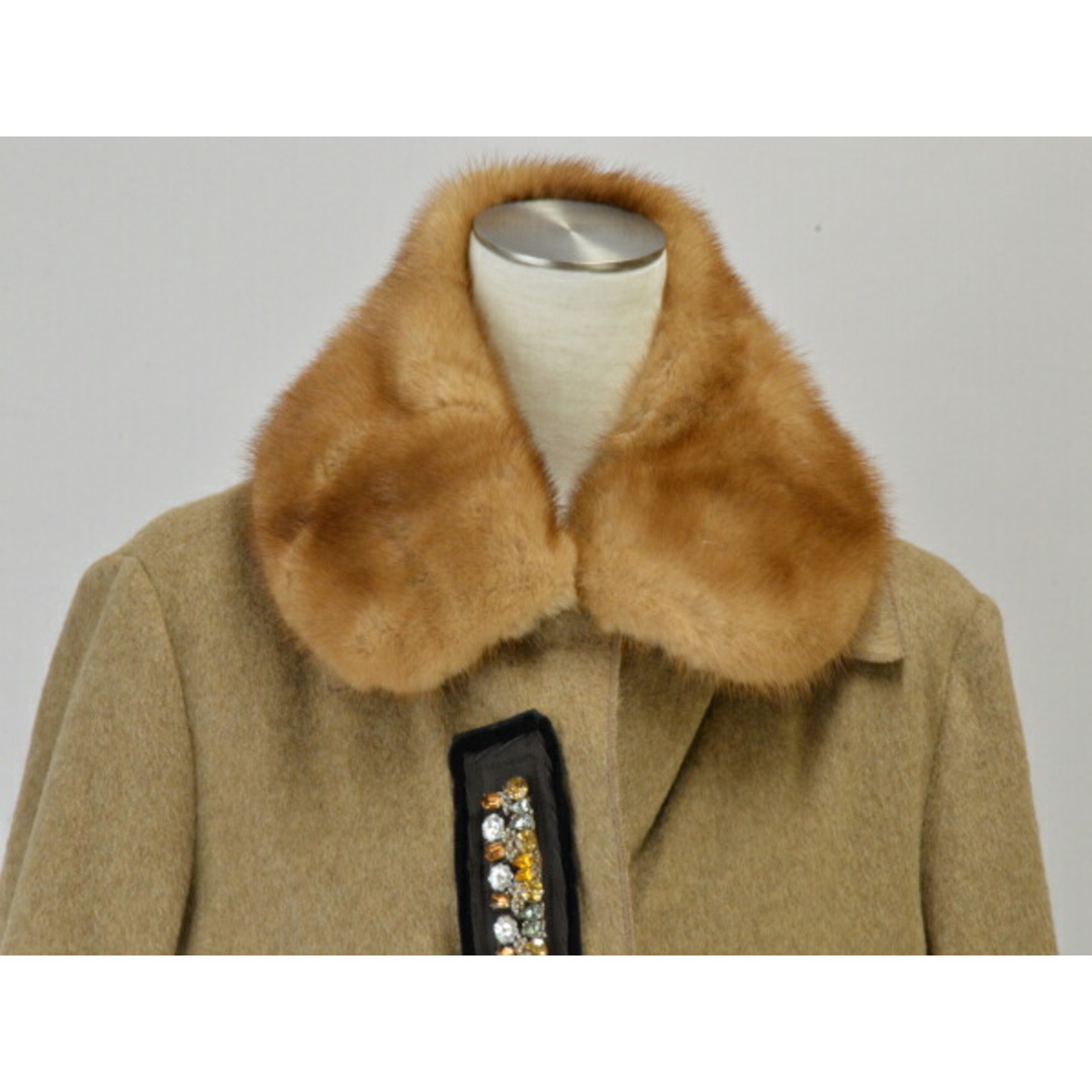 PRADA - プラダ PRADA ミンクファー 毛皮 コート ビジュー PRADA - プラダ PRADA ミンクファー 毛皮 コート ビジュー