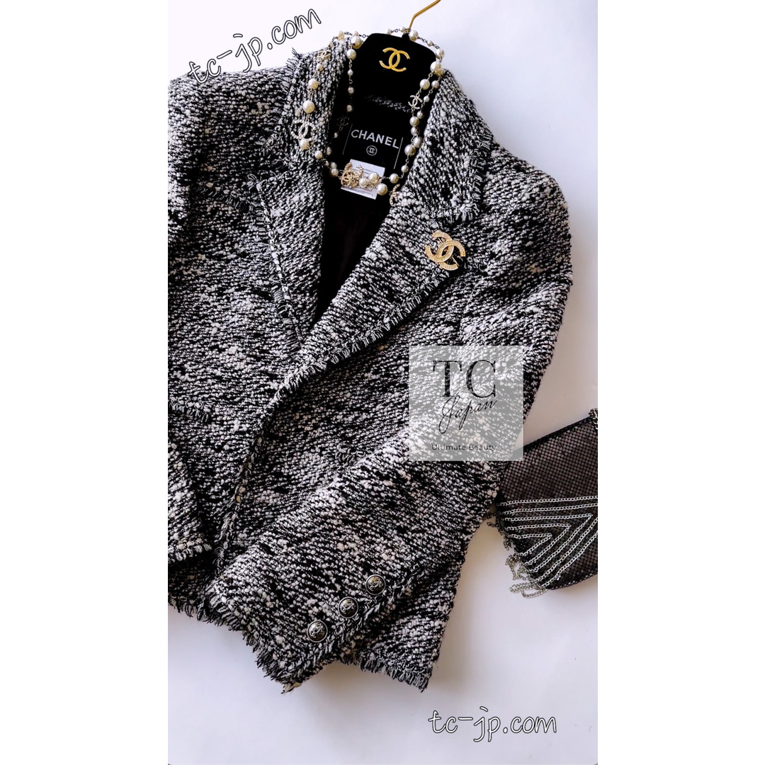 CHANEL - シャネル ジャケット CHANEL ブラック チョコ ウール CHANEL - シャネル ジャケット CHANEL ブラック チョコ ウール
