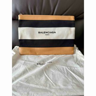 BALENCIAGA(バッグ ・ マルチカラー)のフリマアイテム一覧 BALENCIAGA(バッグ ・ マルチカラー)のフリマアイテム一覧