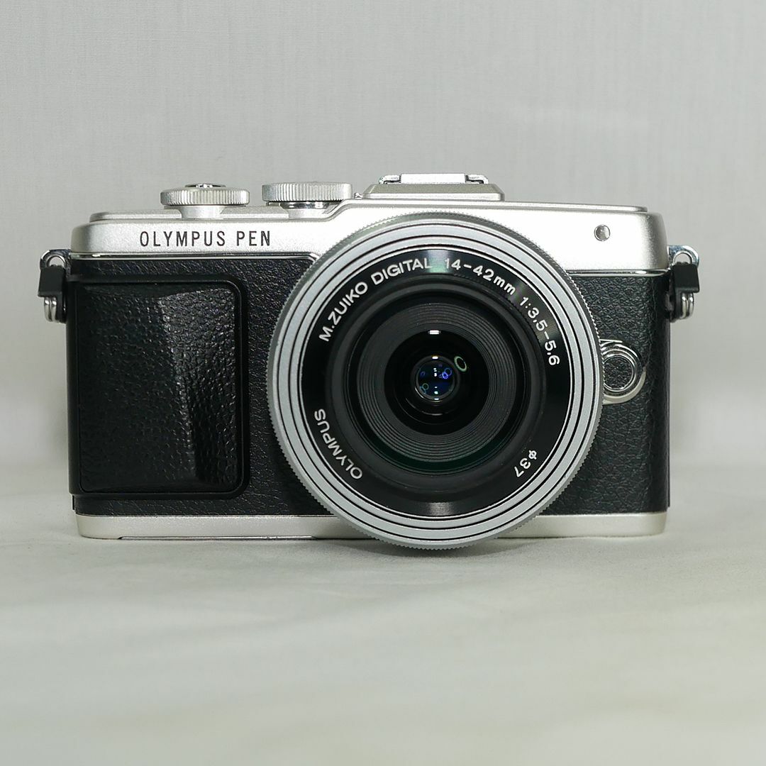 OLYMPUS PEN Lite E-PL7 パンケーキレンズセット OLYMPUS PEN Lite E-PL7 パンケーキレンズセット