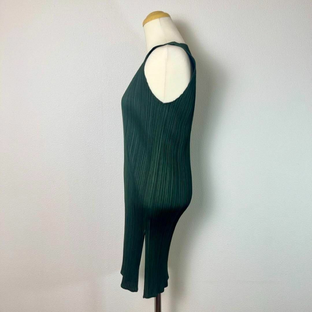 PLEATS PLEASE ISSEY MIYAKE - PLEATS PLEASE ISSEY MIYAKE PLEATS PLEASE ISSEY MIYAKE - PLEATS PLEASE ISSEY MIYAKE