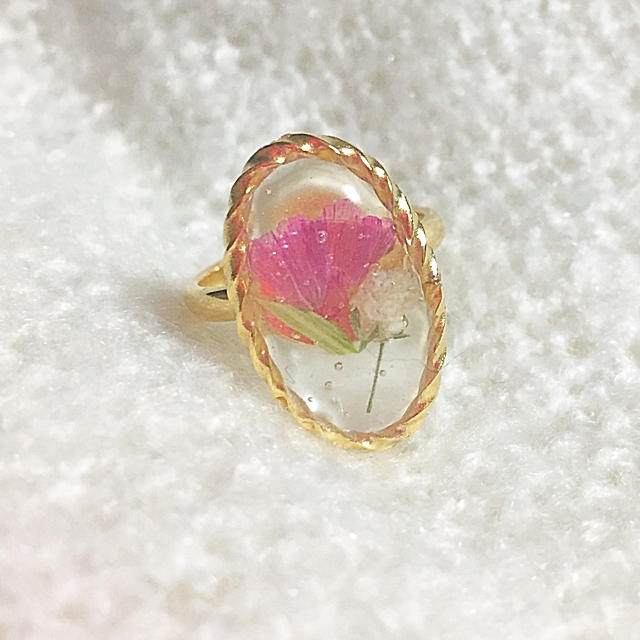 Flower ring 💍💐 ハンドメイドのアクセサリー(リング)の商品写真