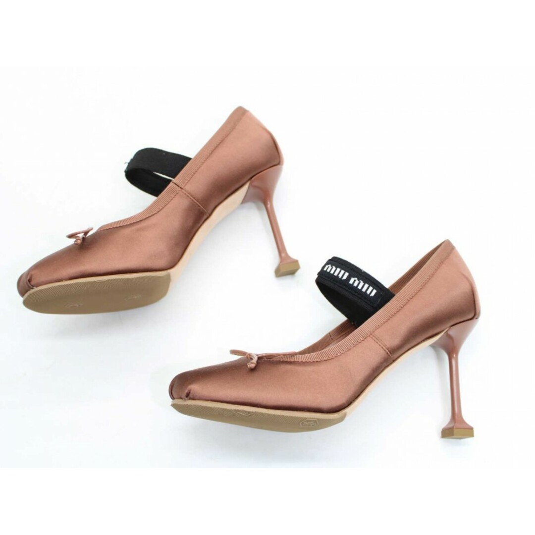 新入荷】新品 未使用品『miu miu/ミュウミュウ』2022年製 新入荷】新品 未使用品『miu miu/ミュウミュウ』2022年製