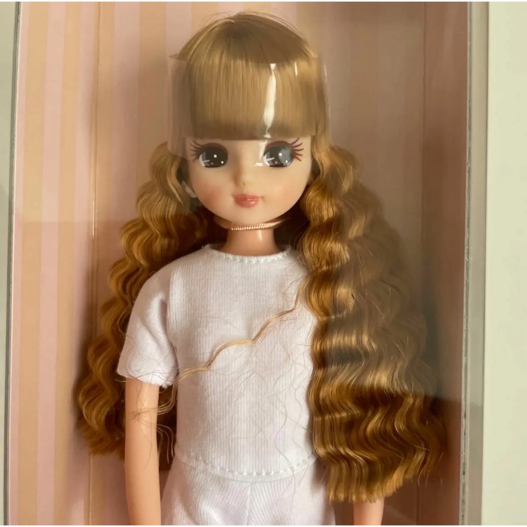 新品未開封☆お顔厳選☆2014年日本橋限定リカちゃんV2 リカ 新品未開封☆お顔厳選☆2014年日本橋限定リカちゃんV2 リカ
