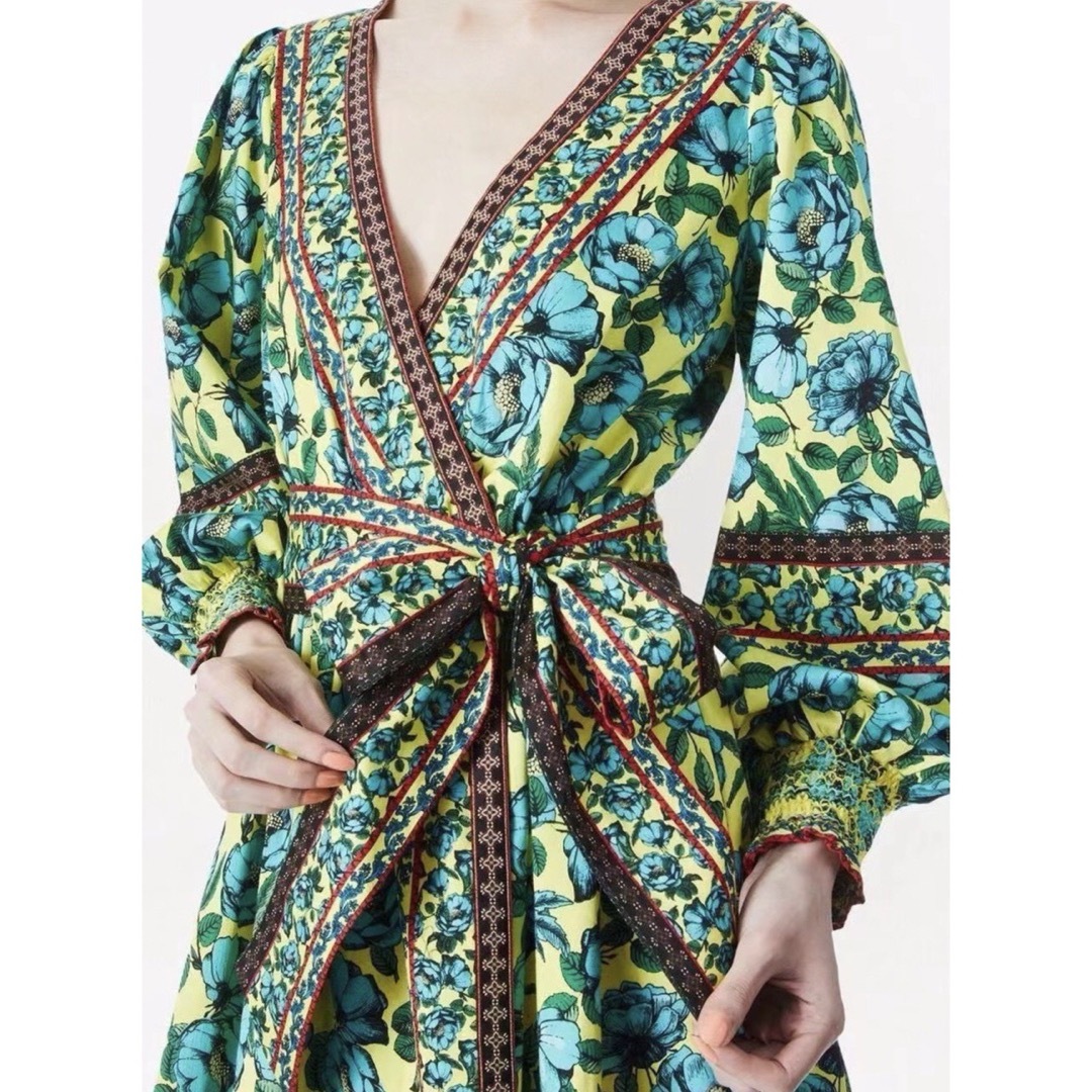 Alice+Olivia - ❇️AliceOlivia正規24新作アリスオリビア花柄 Alice+Olivia - ❇️AliceOlivia正規24新作アリスオリビア花柄