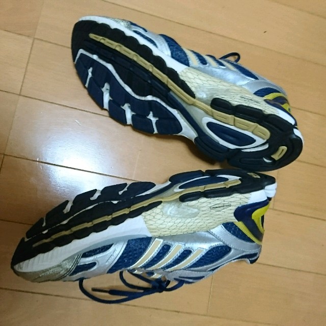 adidas(アディダス)のアディダスのスニーカー メンズの靴/シューズ(スニーカー)の商品写真