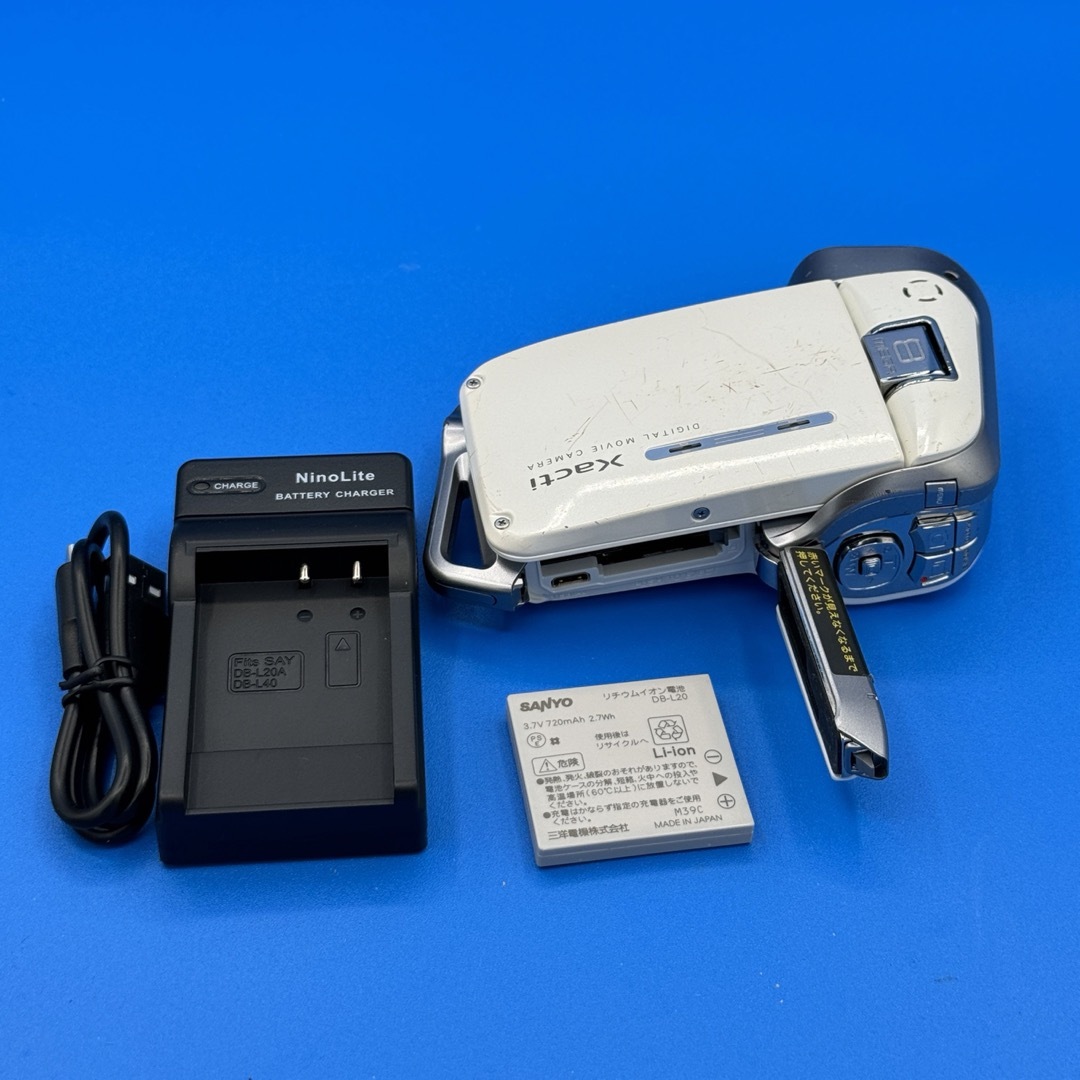SANYO Xacti DMX-CA8 防水ビデオカメラ SANYO Xacti DMX-CA8 防水ビデオカメラ