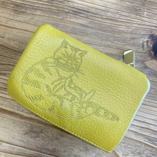 ear PAPILLONNER WEB限定 ツキノワグマ刺繍 長財布 古い ear PAPILLONNER WEB限定 ツキノワグマ刺繍 長財布 古い