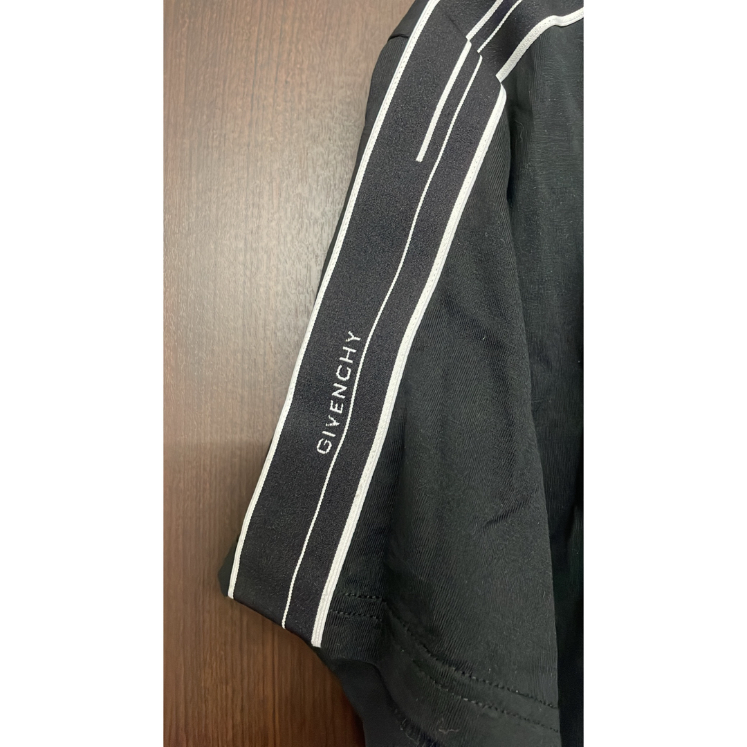 GIVENCHY ジバンシー Tシャツ 半袖 ブラック GIVENCHY ジバンシー Tシャツ 半袖 ブラック