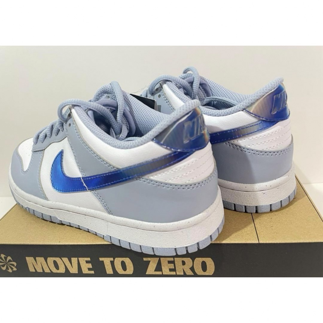 NIKE - 【新品】24cm NIKE DUNK LOW GS ブルーイリディセントの NIKE - 【新品】24cm NIKE DUNK LOW GS ブルーイリディセントの