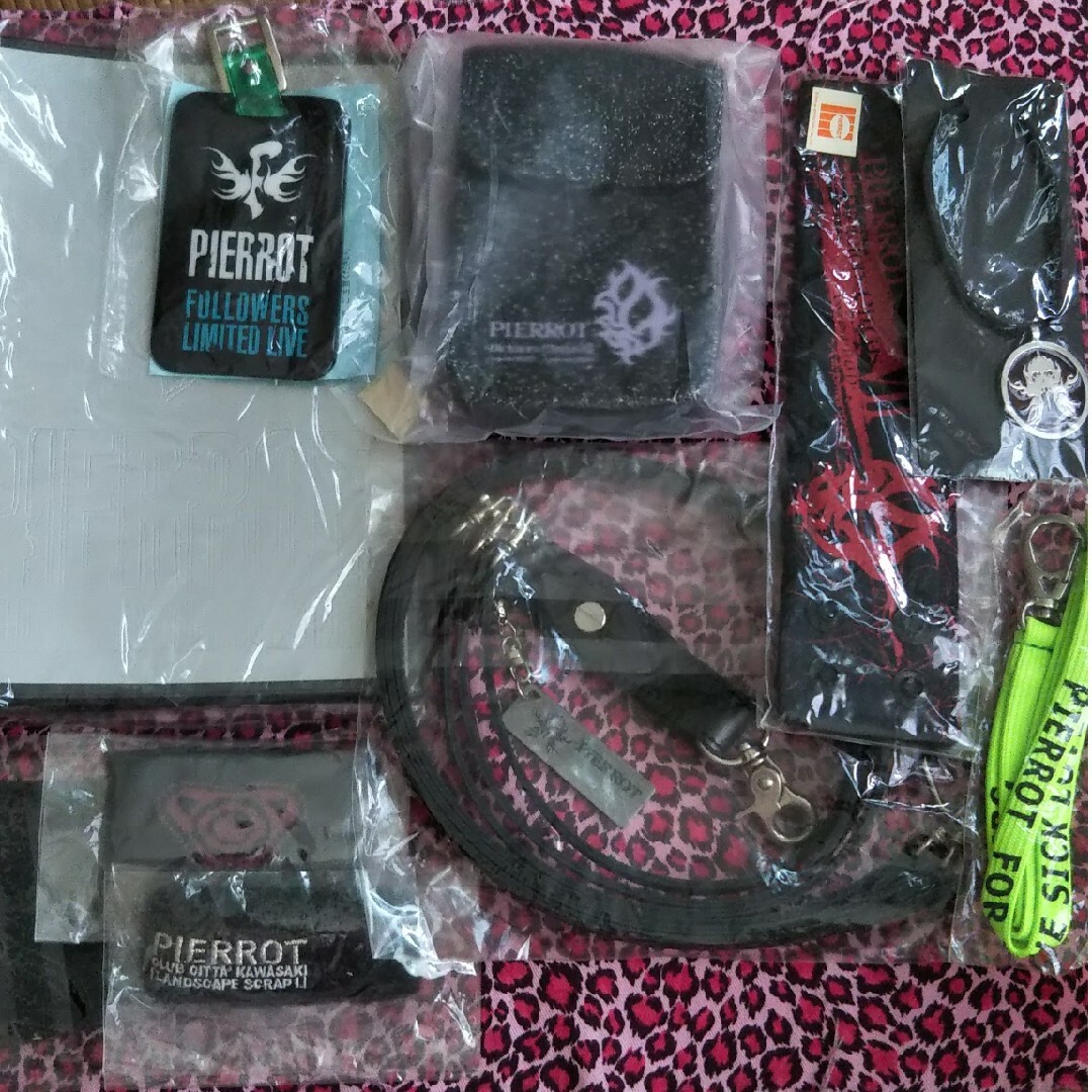 V系 PIERROT グッズセットの通販 by m@yuuuuu's shop|ラクマ V系 PIERROT グッズセットの通販 by m@yuuuuu's shop|ラクマ