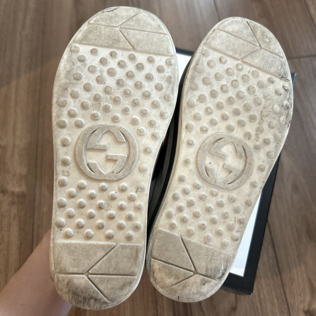 GUCCI - 【最終価格】GUCCI スニーカー キッズ サイズ30の通販 GUCCI - 【最終価格】GUCCI スニーカー キッズ サイズ30の通販
