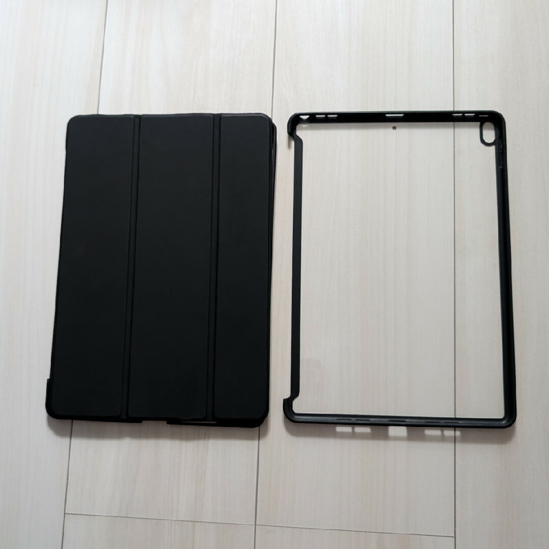 Apple(アップル)のアップル iPad Pro 10.5 インチ 256GB ゴールド SIMフリー スマホ/家電/カメラのPC/タブレット(タブレット)の商品写真